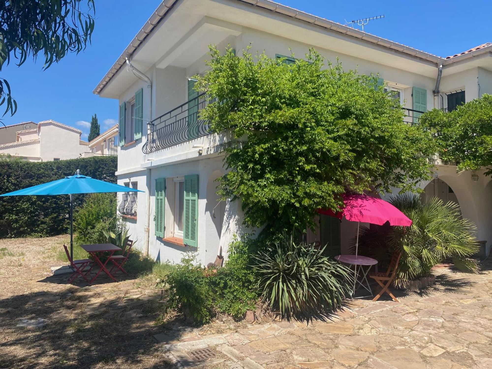 Fréjus Chez Madou, T1 En Bas De Villa Et Rez De Jardin A 900M De La Mer Et Des Commerces מראה חיצוני תמונה